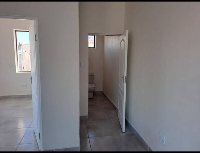 BUSINESS PROPERTY TO RENT IN GEORGE CENTRAL